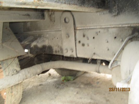 นิสสันเครื่อง165-หัวครัชซี-เบรคทิ็ปฟี่-น๊อตล้อ8ตัว-รถห้างขายตามสภาพ-มี2คัน-