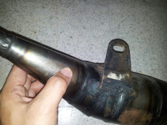 ขายท่อลอดท้องที่หูยึดท่อปั๊ม แดงบางทราย ใส่lsครับ 700 รับของจรัญ13ไม่มีปลายนะครับ