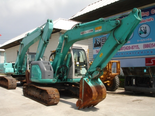 รถขุด Kobelco รุ่น: SK135SR-1E ซีเรียล:YY02-03006 ปี:2002 ชั่วโมง:6863 สต๊อกเรานำเข้าจากยี่ปุ่น