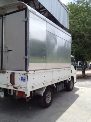 ขายรถบรรทุก 4 ล้อ อีซูซุ ตู้ทึบใหม่ สภาพดีพร้อมใช้งาน  086-366-4168