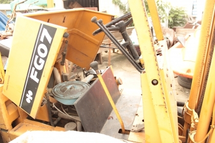 ขายรถยก komatsu FG07 รับน้ำหนัก700โล เครื่องเบนซิน ครัชหมดครับ