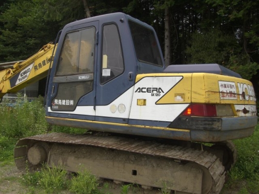 รถขุด Kobelco รุ่น: SK120-1 ซีเรียล:LP-5644 ปี:1990 ชั่วโมง:4757 สต๊อกเรานำเข้าจากยี่ปุ่น