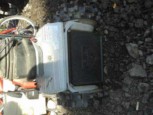 ขายเครื่องตัดหญ้าเดินตาม Honda UM-T12