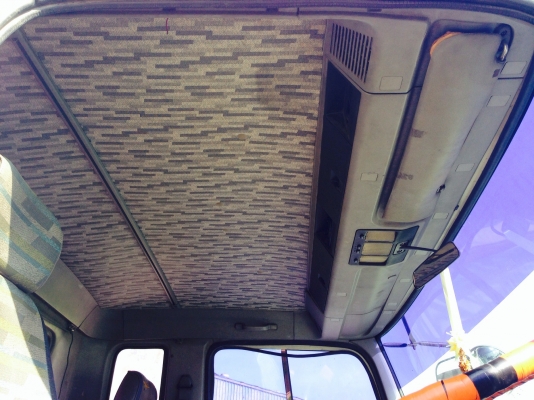 ขาย6ล้อติดเครน5ตัน5ปอก4ชักของ ยูนิกครับ