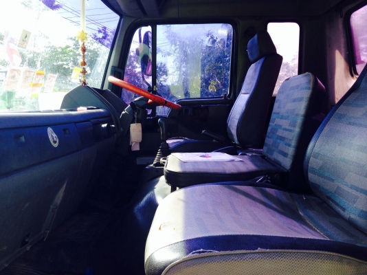 ขาย6ล้อติดเครน5ตัน5ปอก4ชักของ ยูนิกครับ