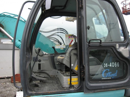 รถขุด Kobelco รุ่น: SK135SR-1ES ซีเรียล:YY04-07974 ปี:2006 ชั่วโมง:3827 สต๊อกเรานำเข้าจากยี่ปุ่น