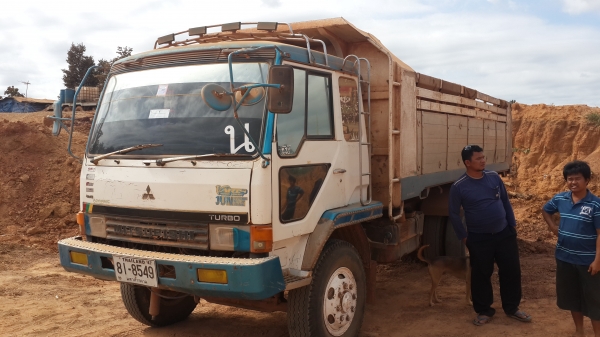 ขายดาวน์ไอ้หลงโบสองเพลาดั้มFN527MTFโทร0801515451