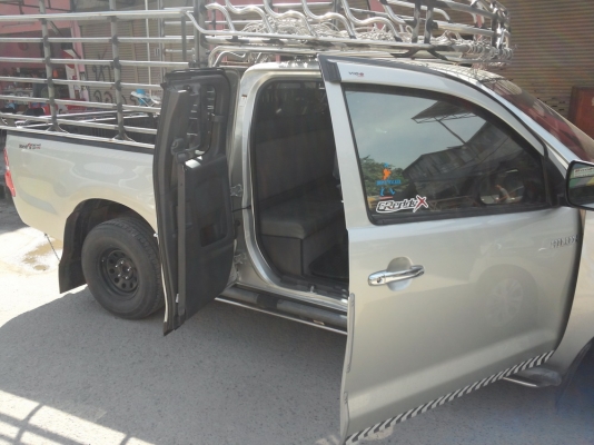 ขายดาวน์ รถกระบะ Vigo champ 2.7 ปี12 เกียร์ธรรมดา ขายดาวน์ รถกระบะ Vigo champ 2.7 ปี12 เกียร์ธรรมดา