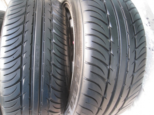 ขายล้อแม็กมือสอง master rt 17"x8" et33 5 รู 114.3 +ยางผลิตสัปดาห์ที่ 17 ปี 11  สนใจติดต่อเล็กคลองสามครับ (081-3747940)