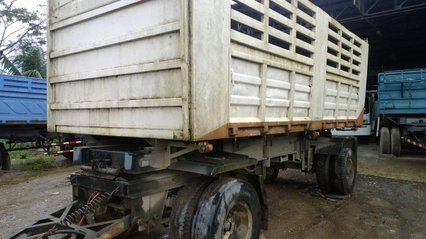 หางลูกพ่วงดั้มสามมิตรปี*49หาง2คานแท้ๆฝาท้ายครบ ล้อครบ ยางไม่สวย แต่ลมเต็ม...