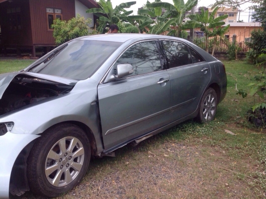 ซากนิวส์คัมรี่ 2.0Gปี 2007 สีเทา เล่มลอย ภาษีไม่ขาด ซากนิวส์คัมรี่ 2.0Gปี 2007 สีเทา เล่มลอย ภาษีไม่ขาด