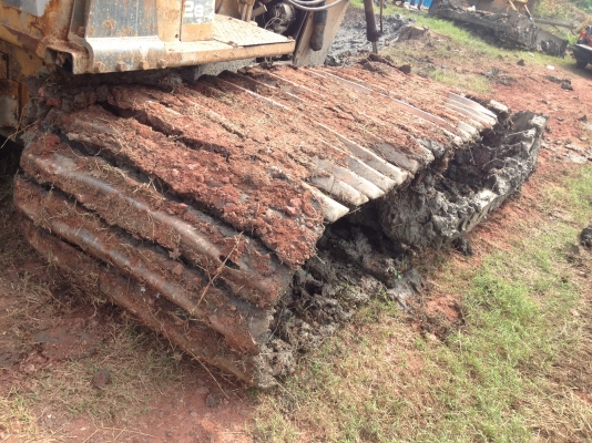 ขายด่วน รถแทรกเตอร์ BD2G รถสวยพร้อมใช้งานค่ะ ขายด่วน รถแทรกเตอร์ BD2G รถสวยพร้อมใช้งานค่ะ