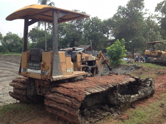 ขายด่วน รถแทรกเตอร์ BD2G รถสวยพร้อมใช้งานค่ะ ขายด่วน รถแทรกเตอร์ BD2G รถสวยพร้อมใช้งานค่ะ