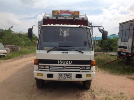 ต้องการขายด่วน  โทร (082-7137760) คุณดาว