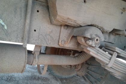 **265,000 บ.ต่อรอง**ขาย 6ล้อ ISUZU KS 110 แรง 4BE1 110แรงแห้งดี ไม่เยิ้ม เกียร์เดิม ช่วงล่างดี คานหน้าเดิม เฟืองท้าย115 คัสซีเดิม ดี มีผุ ต้องเก็บเพิ่ม กระบะพื้นไม่คอกเหล็กสภาพดี ยางดี หัวบางเดิม ภายในไม่ผุ เก็บนิดหน่อยสวยเลย ราคาต่อรองได้เด้อ พี่น้องครับ