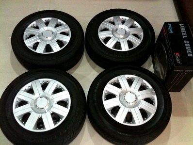 แม็กซ์ล้อกะทะ 13นิ้ว PCD 4รู100 + ยาง Dunlop ดอกเต็มปี 12-13 ฝ่าครอบใหม่แกะกล่อง ราคาทั้งชุด  6,500 บาท