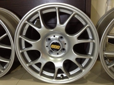 แม็กซ์ลาย BBS ขนาด 16 นิ้ว PCD 4 รู 100 กว้าง 7 นิ้ว Off+40 แม็กซ์ลาย BBS ขนาด 16 นิ้ว PCD 4 รู 100 กว้าง 7 นิ้ว Off+40