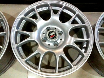 แม็กซ์ลาย BBS ขนาด 16 นิ้ว PCD 4 รู 100 กว้าง 7 นิ้ว Off+40 แม็กซ์ลาย BBS ขนาด 16 นิ้ว PCD 4 รู 100 กว้าง 7 นิ้ว Off+40