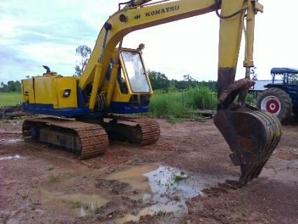KOMATSU PC100-2 เครื่อง HINO 6 สูบ WO6D โซ่ใหม่ บูทใหม่