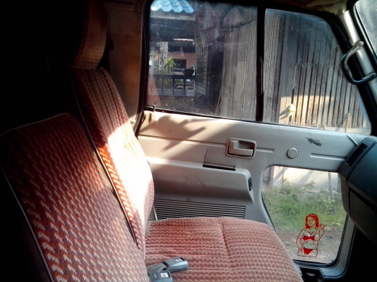 ขายรถหกล้อ