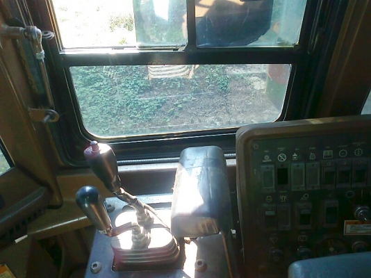 รถตัก CAT 924F แรงตักดี ทำงานไว ประหยัดน้ำมัน รถใช้งาน ปกติ รถสวยราคาต่อรองได้