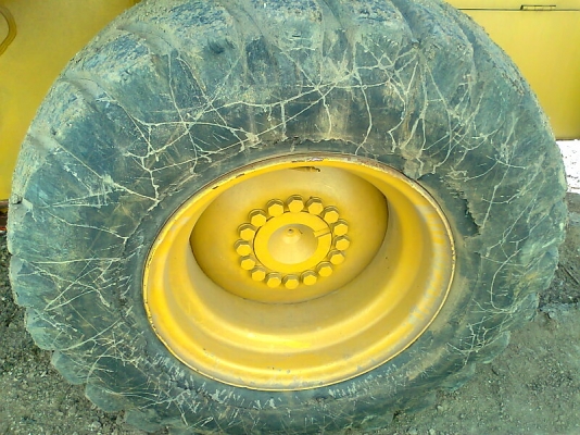 รถตัก CAT 924F แรงตักดี ทำงานไว ประหยัดน้ำมัน รถใช้งาน ปกติ รถสวยราคาต่อรองได้