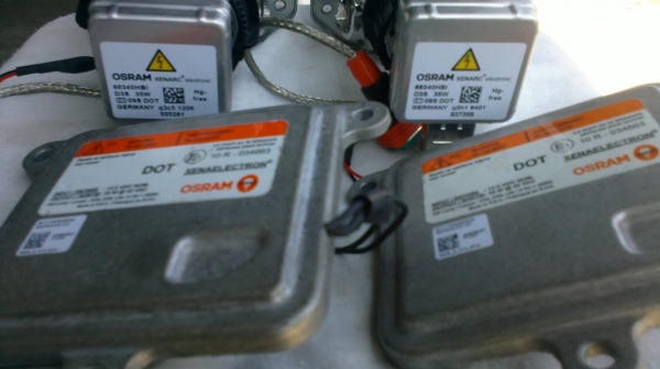 ไฟโปรเจคเตอร์ ซีนอล บัลลาสของ OSRAMแท้เยอรมัน