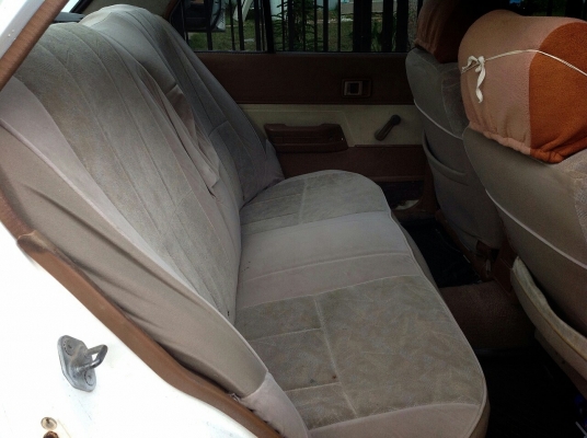 ขายรถเรโทรสวยๆ เครื่องหัวฉีด2.0 เกียร์ออโต้ แก๊ส+น้ำมัน พ.เพาเวอร์ครับ ขายรถเรโทรสวยๆ เครื่องหัวฉีด2.0 เกียร์ออโต้ แก๊ส+น้ำมัน พ.เพาเวอร์ครับ