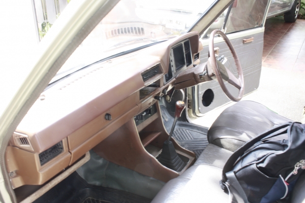 ขาย datsun 720 ทะเบียนเต็มพร้อมโอน