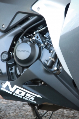 ขาย CBR250i  วิ่งน้อย7 พันโล ใหม่กิ๊ก ไร้ริ้วรอย  ไม่เคยล้มไม่เคยชน ดูแลอย่างดี