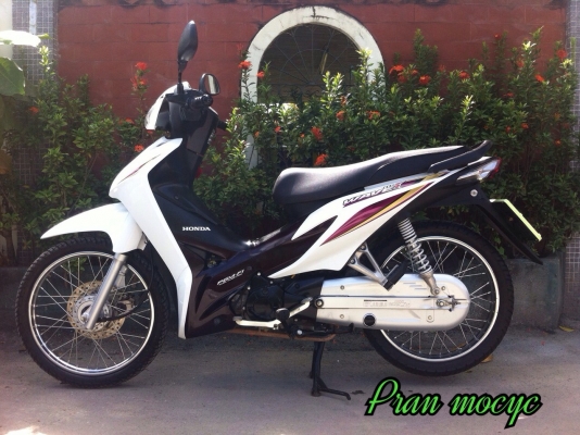 ขายhonda wave สีขาวม่วง ปี 2013