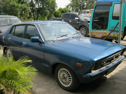 ดัทสันเก๋าๆของแม่ไม่ได้ใช้ ขายถูก