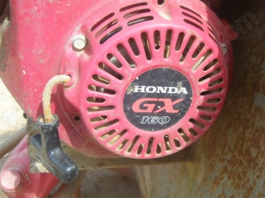 ถังน้ำ ขนาด 12,000 ลิตรตั้งพื้นพร้อมเครื่องสูบน้ำยี่ห้อฮ้อนด้า