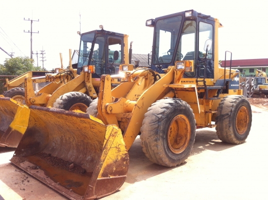 ขายรถตักล้อยาง มาใหม่ พึ่งมาถึง WA180-1L ยี่ห้อ KOMATSU รถเก่านอก ไม่เคยใช้งานในไทย