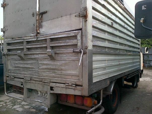 HENO FB2w กระบะแสตนเลส เดิมๆตามสภาพจากโรงงาน