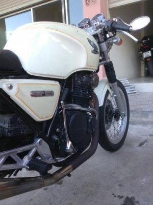 ขายGB400 TT Special Edition Cafe Racer inv+สพม ขายGB400 TT Special Edition Cafe Racer inv+สพม