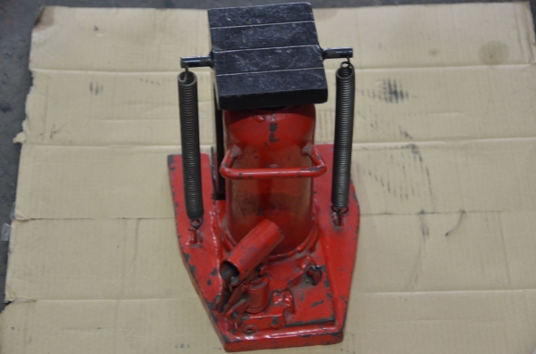 ขาย แม่แรงตีนช้าง  10 TON