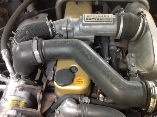 Isuzu 2.5 spark ex turbo power ปี 1999 สีสวยขายถูก Isuzu 2.5 spark ex turbo power ปี 1999 สีสวยขายถูก