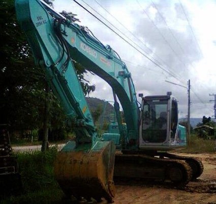 **2,150,000 บ.ต่อรอง**ฝากขาย แบกโฮ สภาพสวยๆ KOBELCO Mark6 sk200 super เอกสารอินวอยซ์ รถ1ปี ใช้งานน้อย 4,xxx ชั่วโมง ช่วงล่างเต็ม แอร์เย็น เครื่องแน่น ปั๊มแน่น พร้อมใช้ พร้อมลุยงาน ราคาต่อรองได้เด้อ พี่น้องครับ