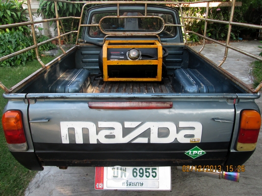 ขายมาสด้า แฟมิเลีย LPG