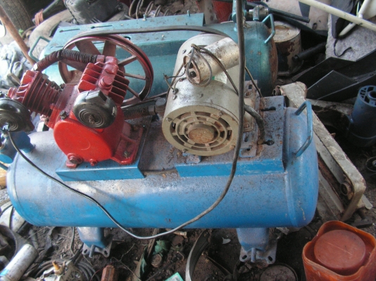 ถังลมพร้อมหัว64ลิตร1ใบ ถังเปล่าๆ64ลิตร1ใบ ถังลมพร้อมหัว64ลิตร1ใบ ถังเปล่าๆ64ลิตร1ใบ