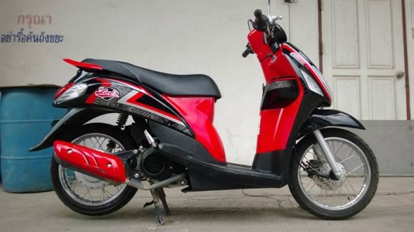 Suzuki LET 2013 วิ่งน้อย ประหยัด แรง นิ่ม นิ่ง ขายถูกๆ ต่อรองได้ Suzuki LET 2013 วิ่งน้อย ประหยัด แรง นิ่ม นิ่ง ขายถูกๆ ต่อรองได้