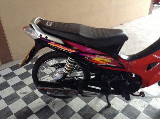 ขาย!!!เวฟ125s ปี45 รถเครื่องดีคับ มีเล่มทะเบียนครบ ภาษีไม่หมด ขาย!!!เวฟ125s ปี45 รถเครื่องดีคับ มีเล่มทะเบียนครบ ภาษีไม่หมด