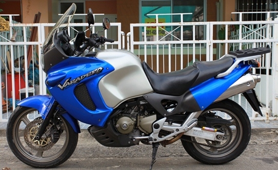 ขาย HONDA Varadero1000 ปี2001 อินวอย รถเพิ่งประกอบ เครื่องสดมาก สีเดิม