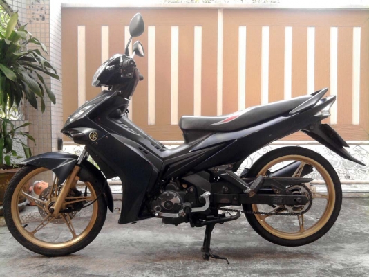ขออนุญาติขาย Yamaha Spark 135RR  limited edition โอนให้ฟรีครับ