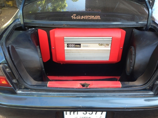 TOYOTA CORONA 1.6 ท้ายโด่ง ปี37 เกียรธรรมดา กินแก้สNGV เบาะหนัง ล้อแม็กขอบ17