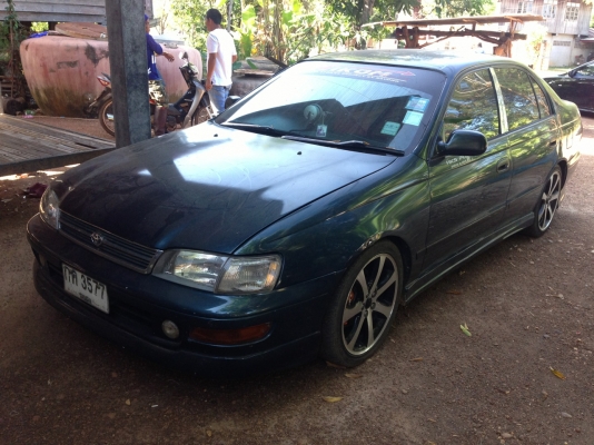 TOYOTA CORONA 1.6 ท้ายโด่ง ปี37 เกียรธรรมดา กินแก้สNGV เบาะหนัง ล้อแม็กขอบ17