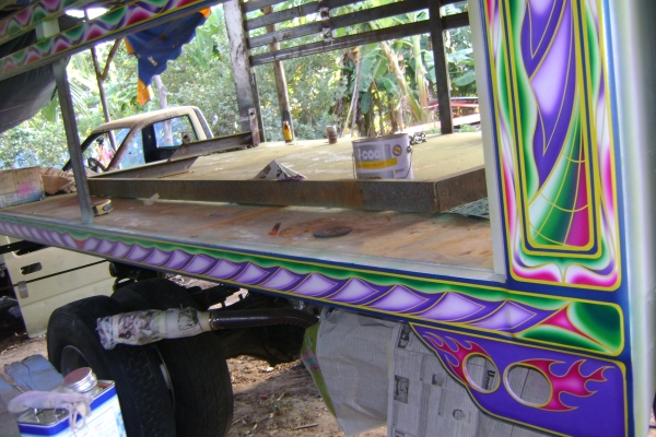 ขายรถอีแต๋น 6 ล้อ เครื่อง isuzu 6สูบ เกียร์ล็อคกี้ เบรกฟิฟตี้ กระบะแผงทึบมิเนียม คานหน้า-ท้ายเอฟ กระบะดั้มพ์ รถใหม่ ตอนนี้กำลังทำสีอยู่คับ ขายรถอีแต๋น 6 ล้อ เครื่อง isuzu 6สูบ เกียร์ล็อคกี้ เบรกฟิฟตี้ กระบะแผงทึบมิเนียม คานหน้า-ท้ายเอฟ กระบะดั้มพ์ รถใหม่ ตอนนี้กำลังทำสีอยู่คับ