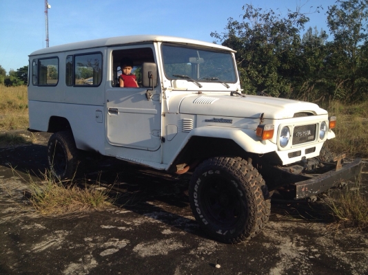 ขาย toyota landcruiser