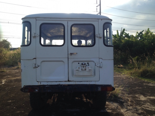 ขาย toyota landcruiser